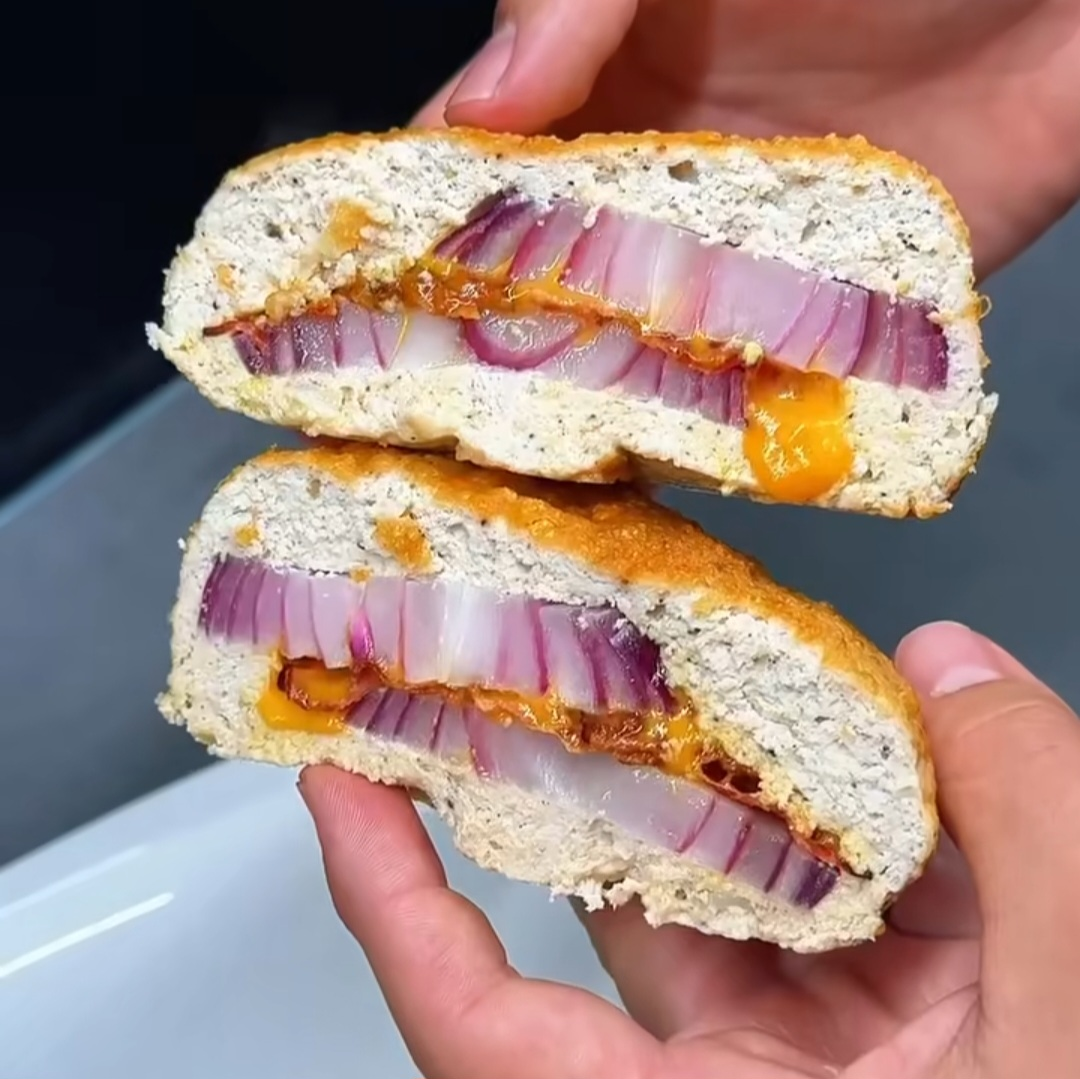 CIBULOVÝ BURGER